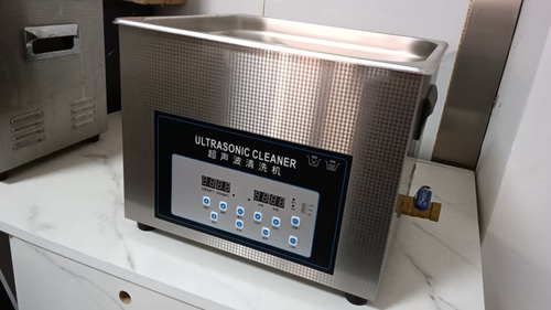 28KHz大震頭超聲波清洗機 28KHz大震頭超聲波清洗機